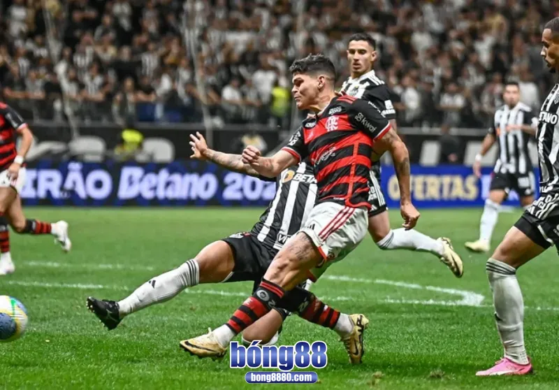 Flamengo RJ vs Atletico MG (28/7) vòng 17 giải VĐQG Brazil Flamengo RJ đang được đánh giá cao hơn Atletico MG